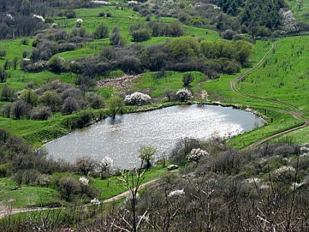 Монастырское озеро под Бештау