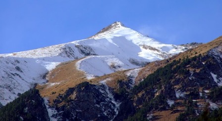 Гора Хатипара